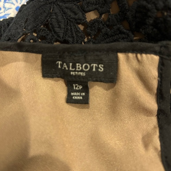 Elegant Talbots Black Lace Women's Top - Picture 6 of 6